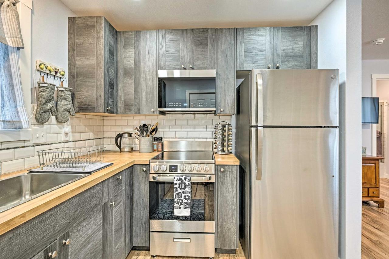 Duplex With Shared Yard - Near Long Beach! Eksteriør billede
